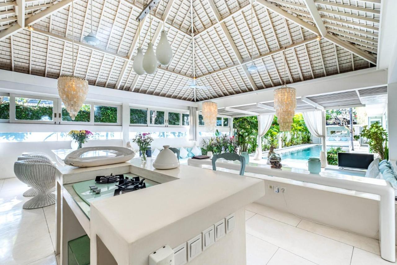 Villa Puro Blanco Кута Екстер'єр фото